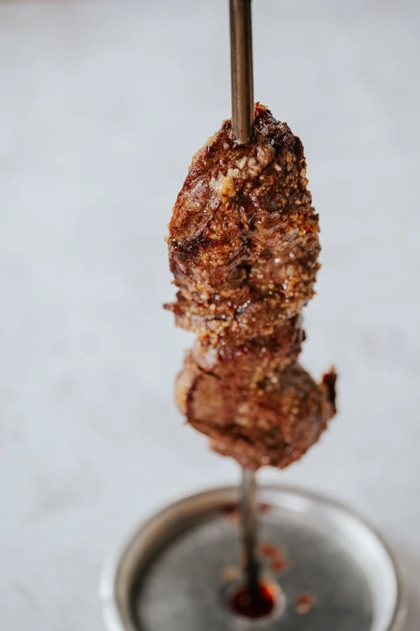 Ternera asada con ajo